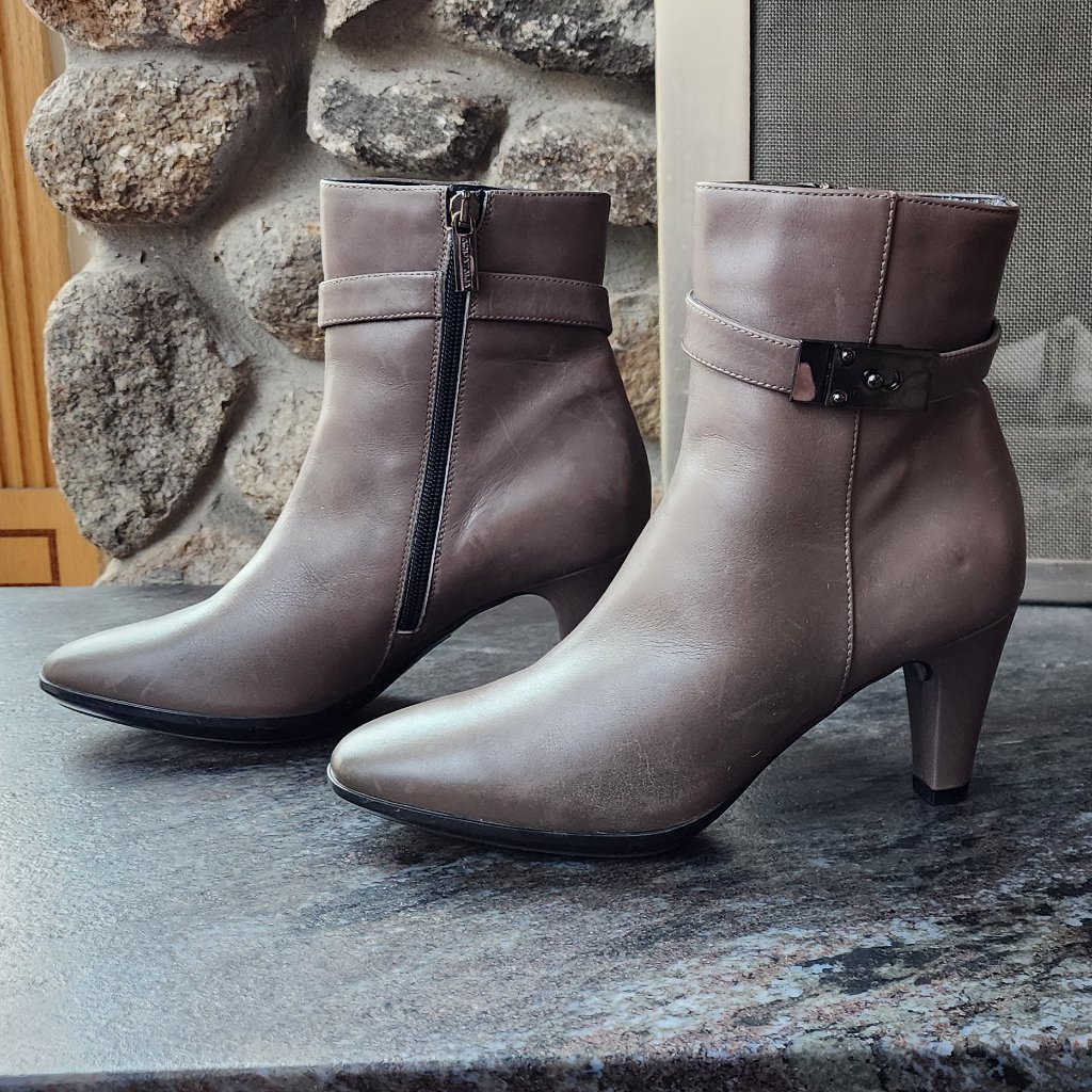 Aquatalia Taupe Ankle Boots